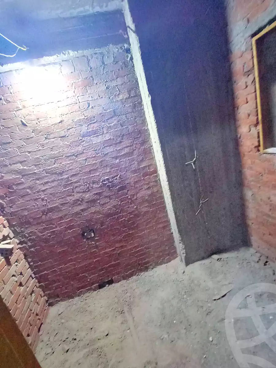 https://aqarmap.com.eg/ar/listing/6709047-for-sale-cairo-helwan-sherif-st