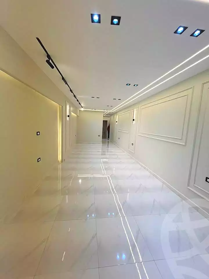 https://aqarmap.com.eg/ar/listing/6709364-for-sale-alexandria-l-jmy-lbytsh-bianchiii-el-arbaeen-st