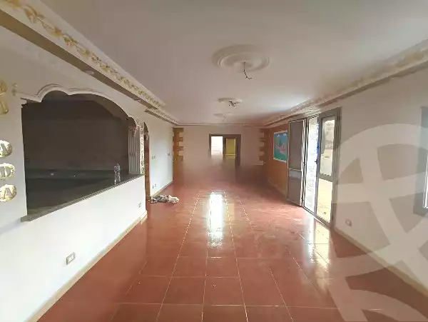 https://aqarmap.com.eg/ar/listing/6709862-for-sale-alexandria-l-jmy-lbytsh-bianchiii