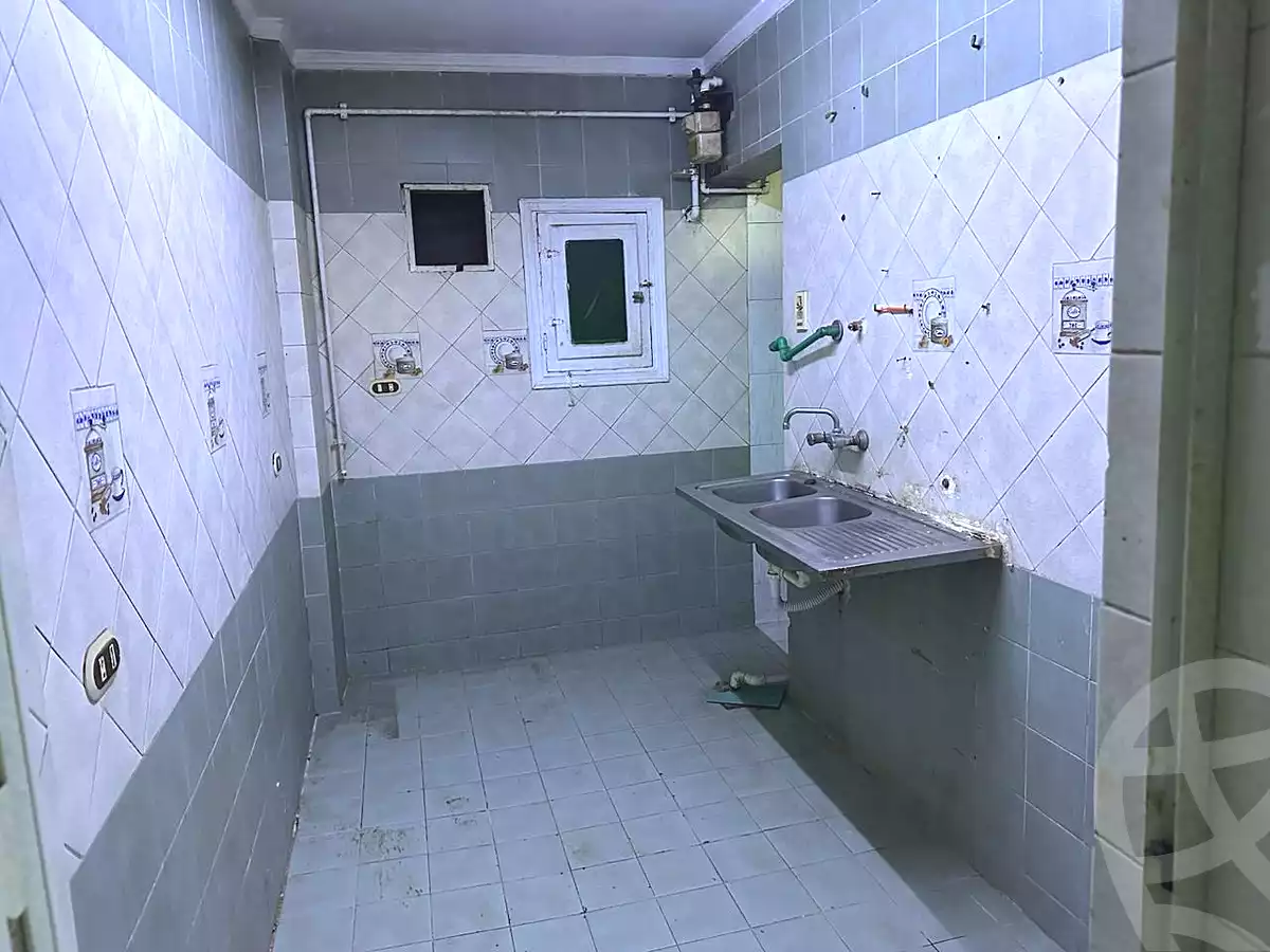 https://aqarmap.com.eg/ar/listing/6710001-for-sale-cairo-new-cairo-el-ahyaa-fourth-neighborhood-taha-huseein-st