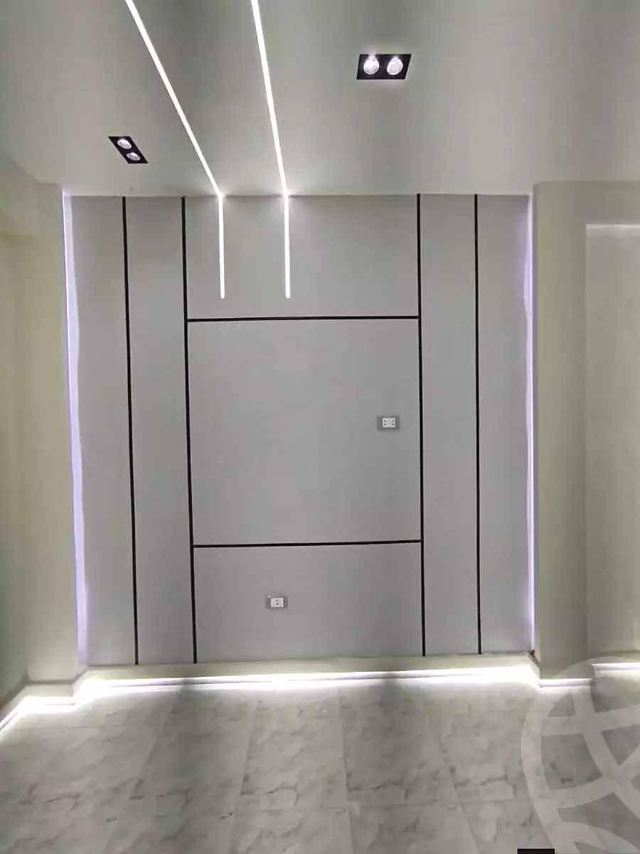 https://aqarmap.com.eg/ar/listing/6710062-for-sale-alexandria-l-jmy-lbytsh-bianchiii