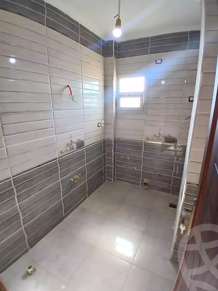 https://aqarmap.com.eg/ar/listing/6710417-for-sale-cairo-6th-of-october-el-ahyaa-neighborhood-1st-al-maahad