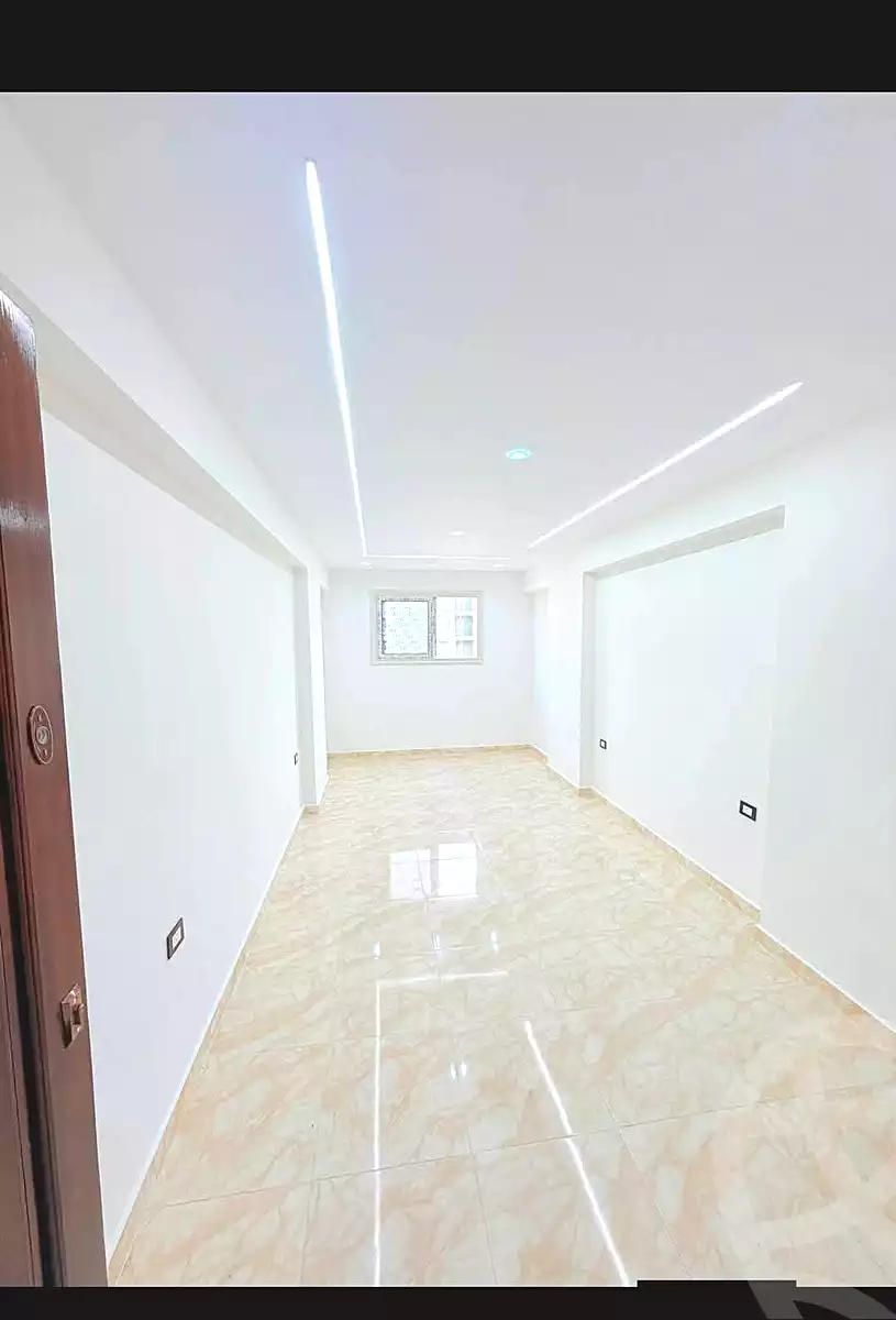 https://aqarmap.com.eg/en/listing/6711466-for-sale-alexandria-lsywf-el-falki