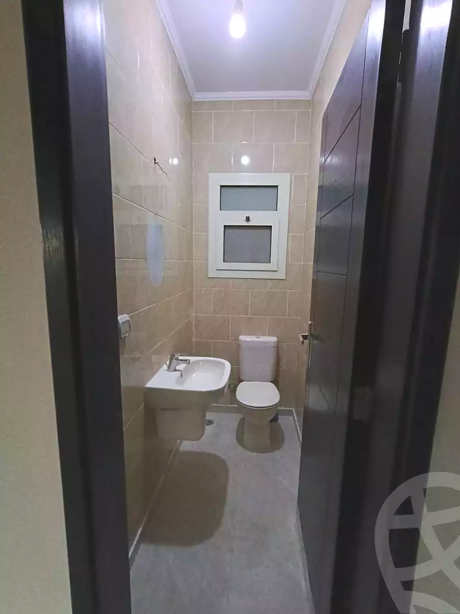 https://aqarmap.com.eg/en/listing/6712194-for-sale-cairo-el-sheikh-zayed-city-compounds-dh-drys