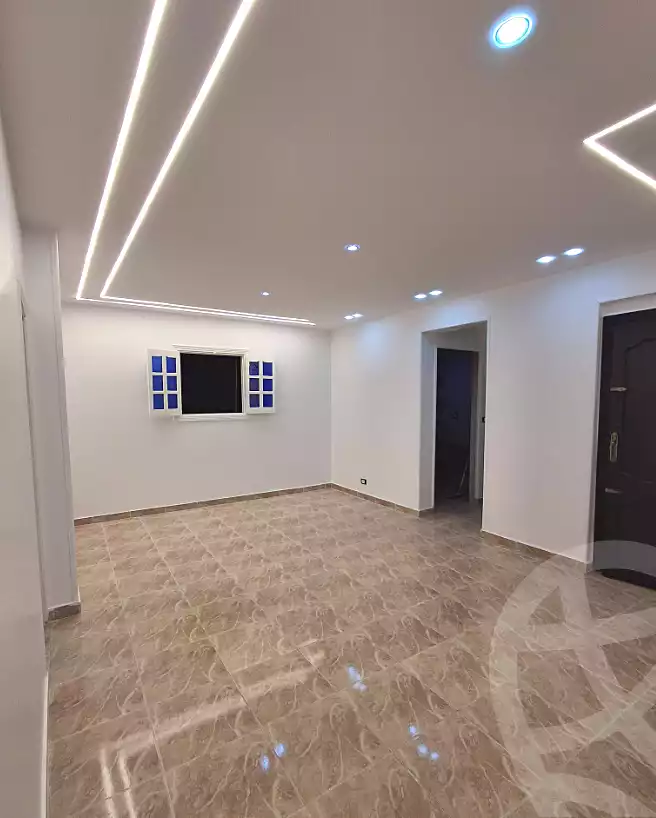 https://aqarmap.com.eg/ar/listing/6712217-for-sale-alexandria-bahray-el-anfoshy-sidi-yakout-st