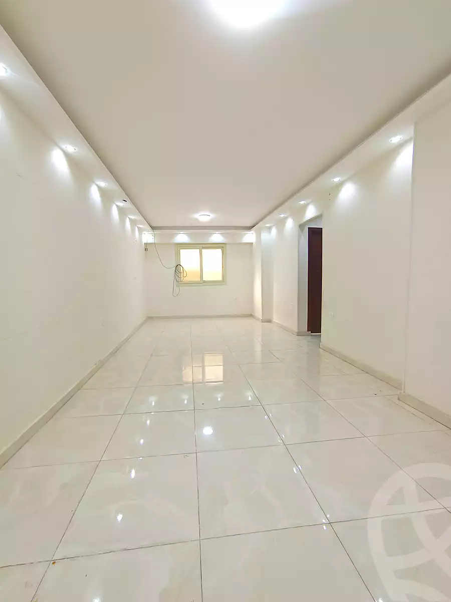 https://aqarmap.com.eg/en/listing/6713660-for-rent-cairo-helwan-rostom-st