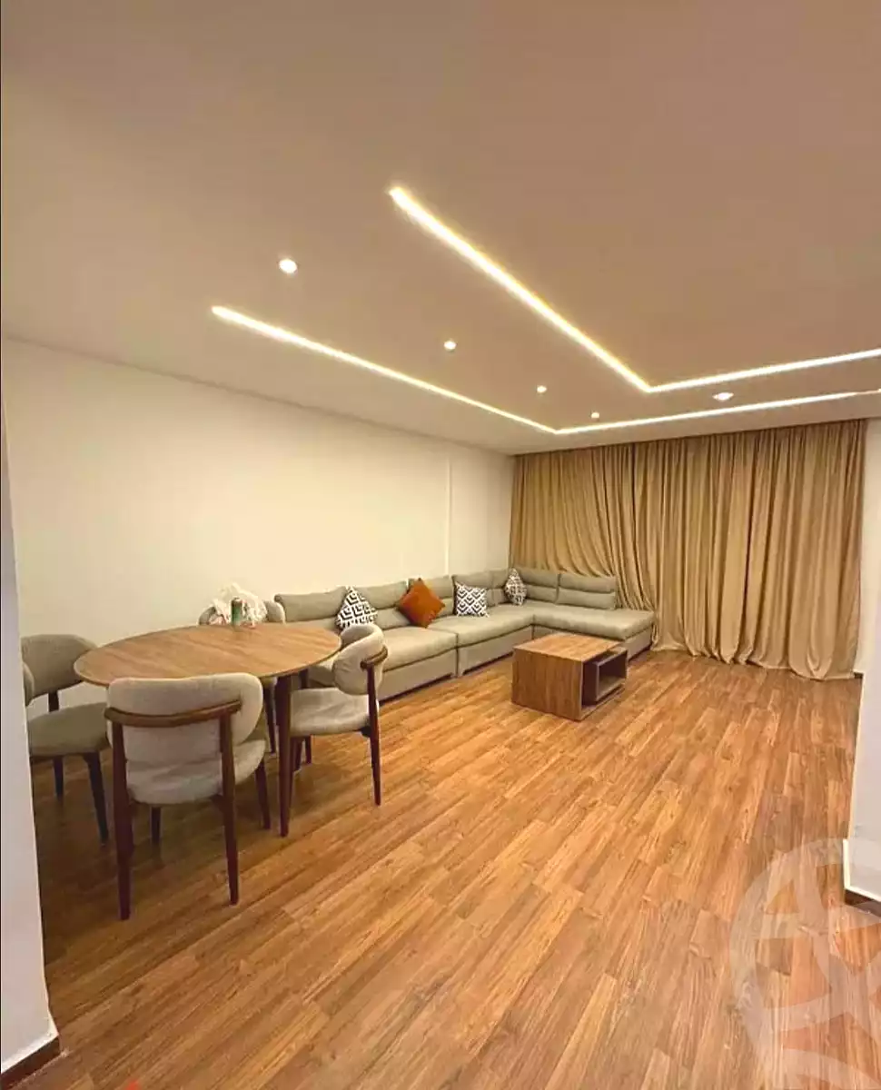 https://aqarmap.com.eg/ar/listing/6714120-for-rent-cairo-new-cairo-lrhb-city-phase-1-nizar-kabani-st