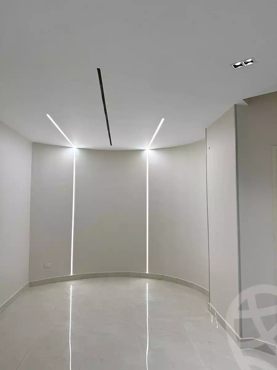 https://aqarmap.com.eg/ar/listing/6714140-for-rent-cairo-new-cairo-north-investors-el-tahrir-axis