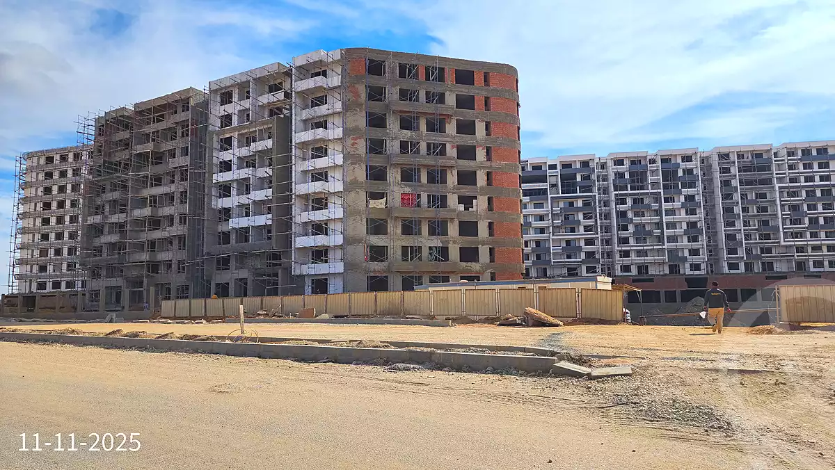 https://aqarmap.com.eg/ar/listing/6714553-for-sale-cairo-new-administrative-capital-r7-bwrdwwk