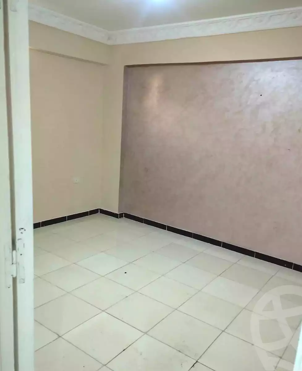https://aqarmap.com.eg/ar/listing/6714638-for-sale-alexandria-l-jmy-el-hanouvel-el-kholafaa-el-rashdeen-st
