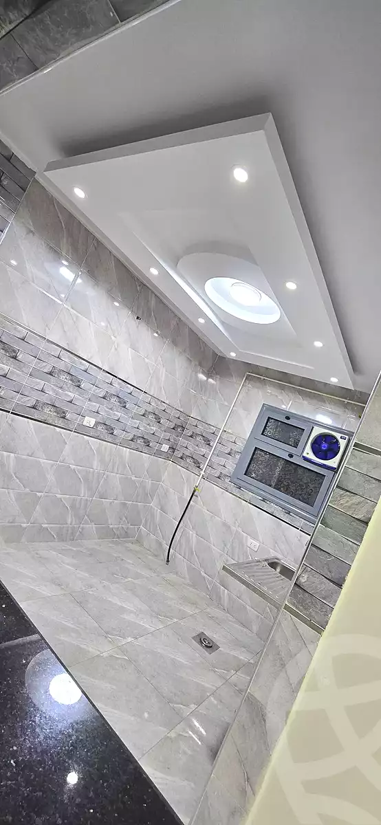https://aqarmap.com.eg/ar/listing/6714736-for-rent-cairo-helwan-ahmed-enci-st