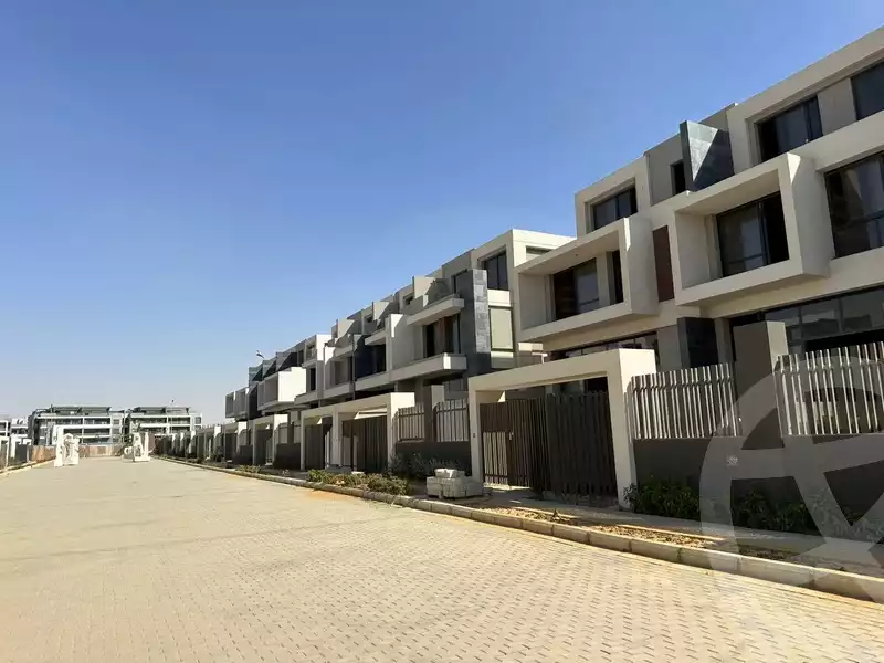 https://aqarmap.com.eg/ar/listing/6714892-for-sale-cairo-new-cairo-compounds-el-patio-town-compound-la-vista