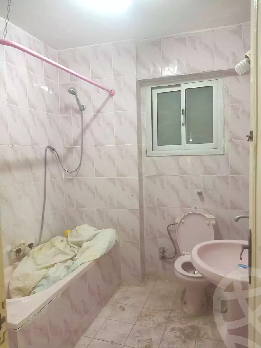 https://aqarmap.com.eg/en/listing/6715613-for-sale-alexandria-l-jmy
