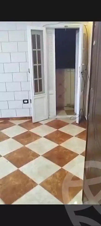 https://aqarmap.com.eg/ar/listing/6715907-for-sale-alexandria-zezenia-riad-st