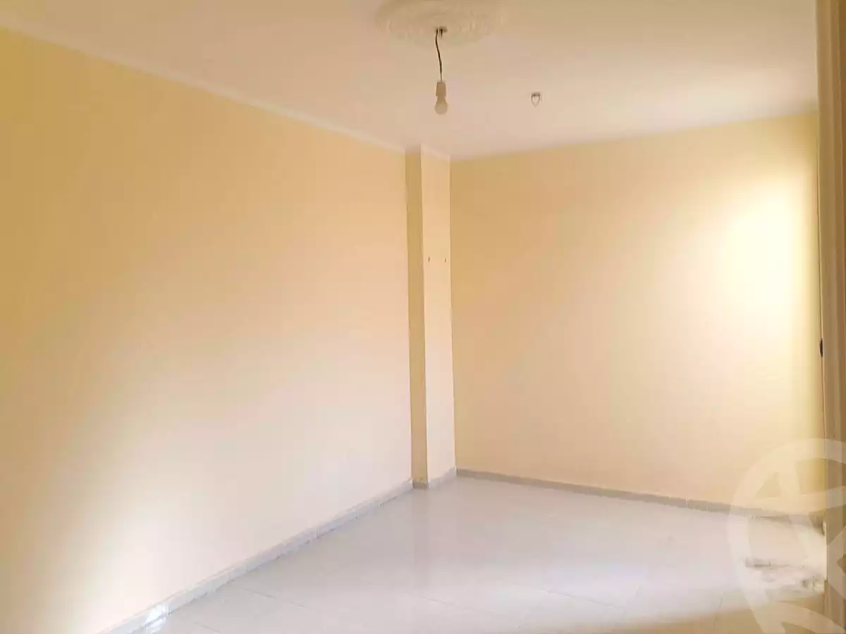 https://aqarmap.com.eg/ar/listing/6716010-for-rent-cairo-helwan-helwan-el-sharkeya-saleh-sobhy-st