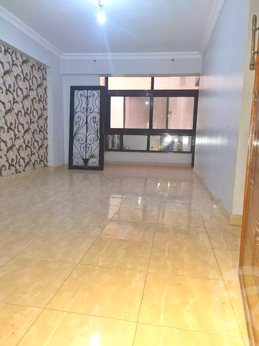 https://aqarmap.com.eg/ar/listing/6716420-for-rent-alexandria-sydy-bshr