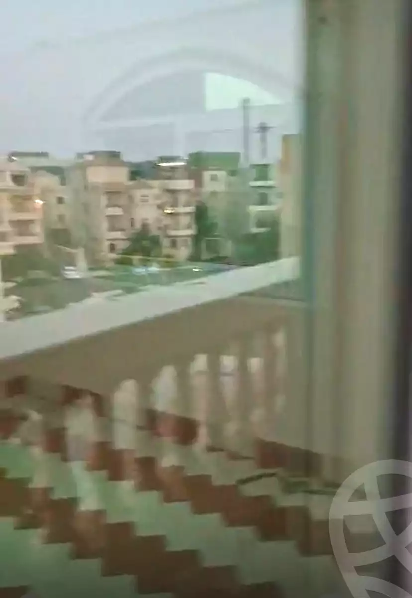 https://aqarmap.com.eg/ar/listing/6716740-for-sale-cairo-el-sheikh-zayed-city-el-hay-elasher-street-100
