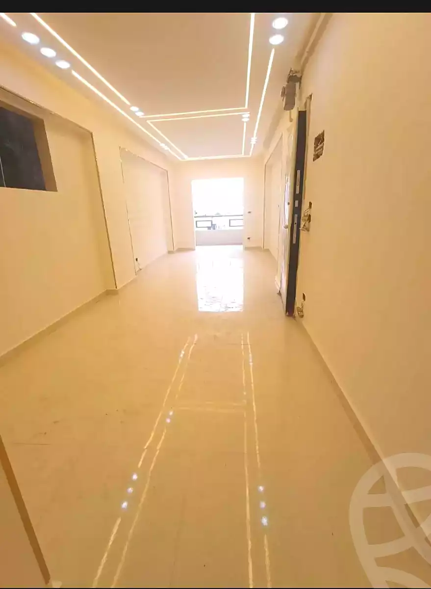 https://aqarmap.com.eg/ar/listing/6716928-for-sale-alexandria-sydy-bshr-sydy-bshr-bhry