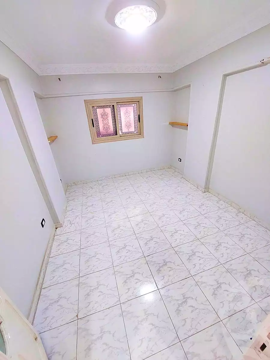 https://aqarmap.com.eg/en/listing/6716997-for-sale-alexandria-sydy-bshr-sydy-bshr-bhry