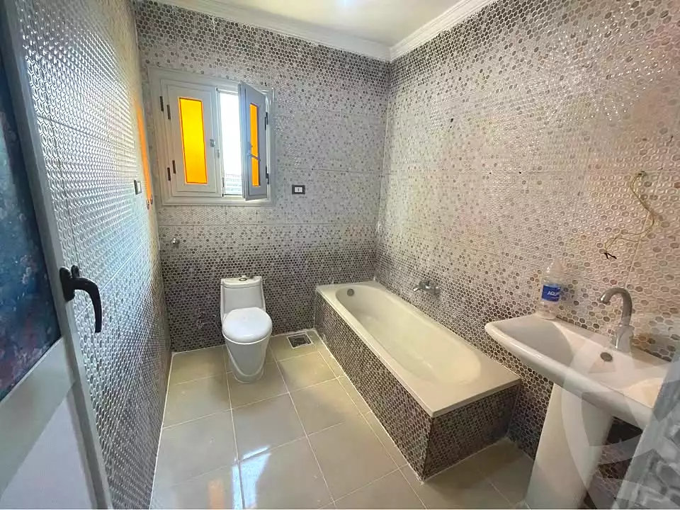 https://aqarmap.com.eg/ar/listing/6716866-for-rent-alexandria-moharram-bey-kanal-al-mahmoudeya-al-bahri-st