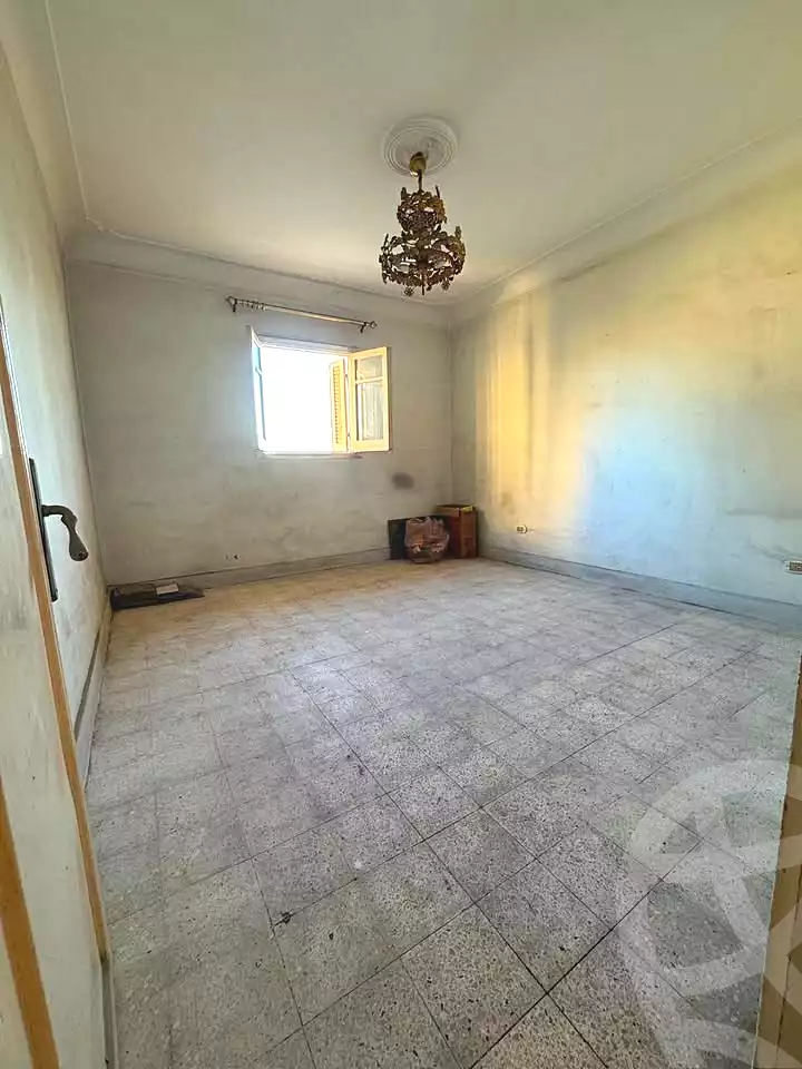 https://aqarmap.com.eg/ar/listing/6717075-for-sale-alexandria-sydy-bshr-sydy-bshr-qbly-hassan-refaat-st