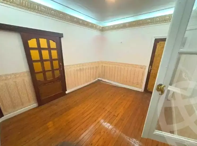 https://aqarmap.com.eg/ar/listing/6717675-for-sale-alexandria-sydy-bshr-sydy-bshr-bhry-shr-khld-bn-lwlyd