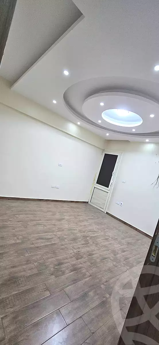 https://aqarmap.com.eg/ar/listing/6717695-for-rent-cairo-helwan-ahmed-enci-st