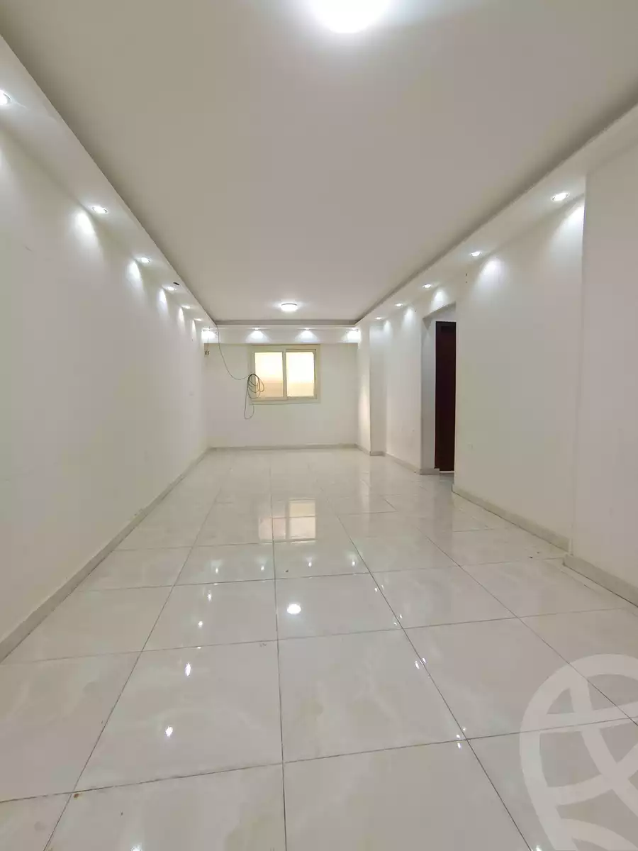 https://aqarmap.com.eg/en/listing/6717706-for-rent-cairo-helwan-rostom-st