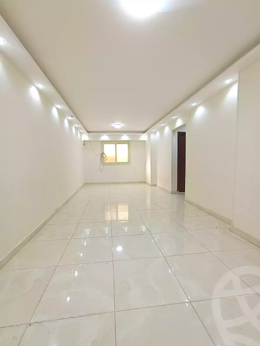 https://aqarmap.com.eg/en/listing/6717706-for-rent-cairo-helwan-rostom-st
