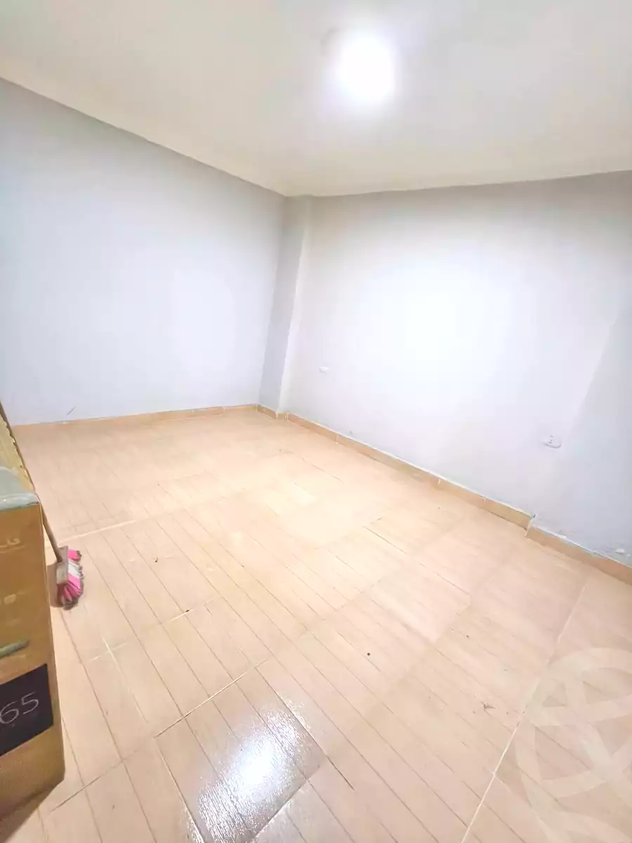 https://aqarmap.com.eg/ar/listing/6717806-for-sale-alexandria-lsywf-el-falki