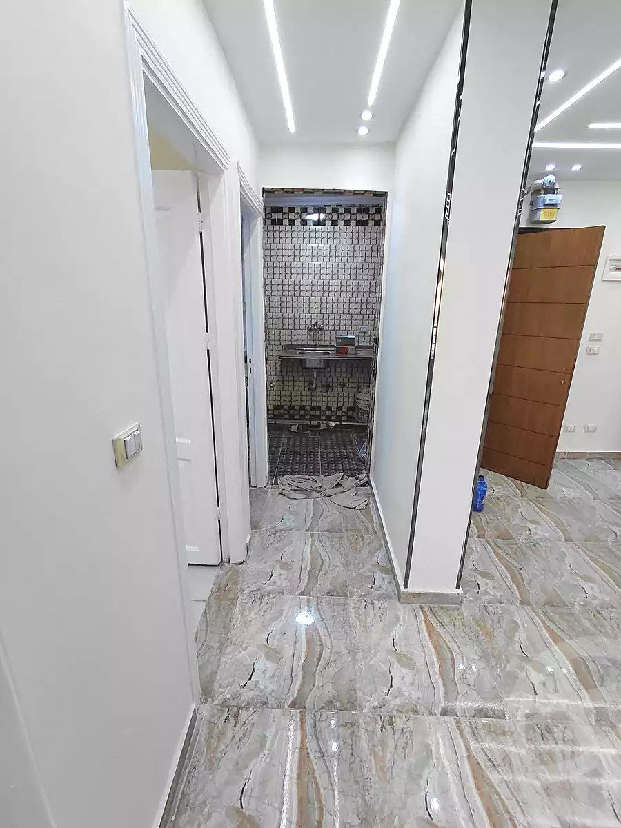 https://aqarmap.com.eg/ar/listing/6717813-for-sale-alexandria-sydy-bshr-sydy-bshr-bhry
