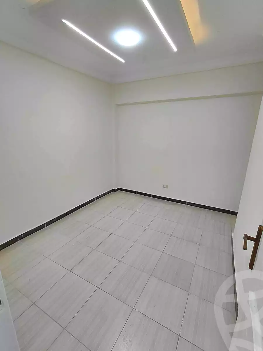 https://aqarmap.com.eg/ar/listing/6717813-for-sale-alexandria-sydy-bshr-sydy-bshr-bhry