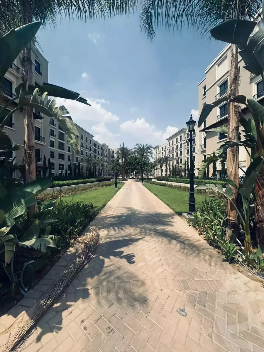 https://aqarmap.com.eg/ar/listing/6718186-for-rent-cairo-el-sheikh-zayed-city-compounds-kmbwnd-fyldj-wyst-dr-llttwyr