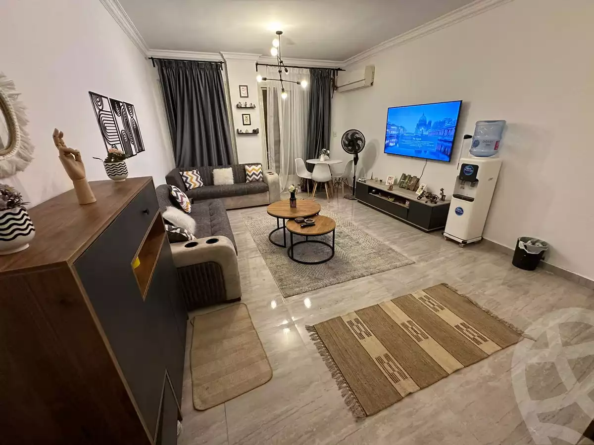 https://aqarmap.com.eg/ar/listing/6718216-for-rent-cairo-6th-of-october-compounds-jn-ktwbr