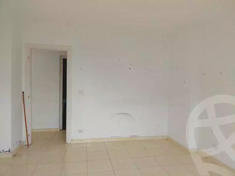 https://aqarmap.com.eg/ar/listing/6718348-for-sale-cairo-new-cairo-madinaty-eleventh-zone-buildings-group-112
