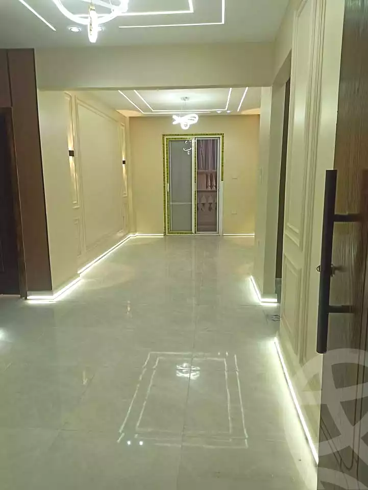 https://aqarmap.com.eg/ar/listing/6718462-for-sale-alexandria-l-jmy-el-hanouvel-el-salam-st
