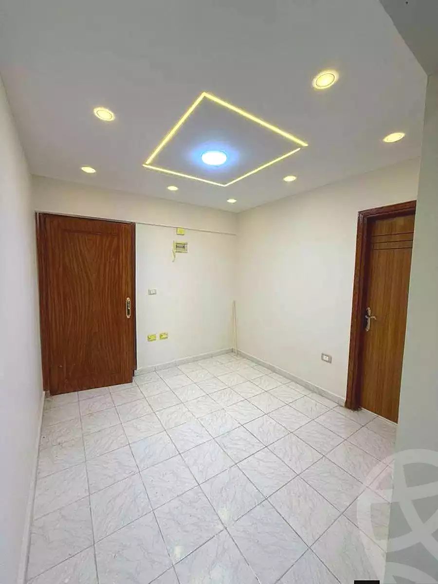 https://aqarmap.com.eg/en/listing/6718778-for-sale-alexandria-l-jmy-lbytsh-waheed-sabir-st