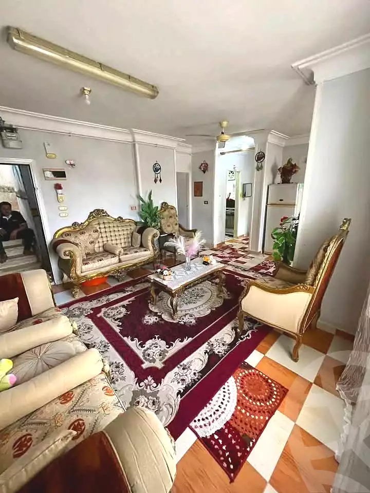 https://aqarmap.com.eg/ar/listing/6719437-for-sale-alexandria-sydy-bshr-shr-mlk-hfny