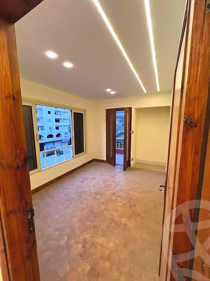 https://aqarmap.com.eg/ar/listing/6719505-for-sale-alexandria-l-jmy-lbytsh-bianchiii-el-arbaeen-st