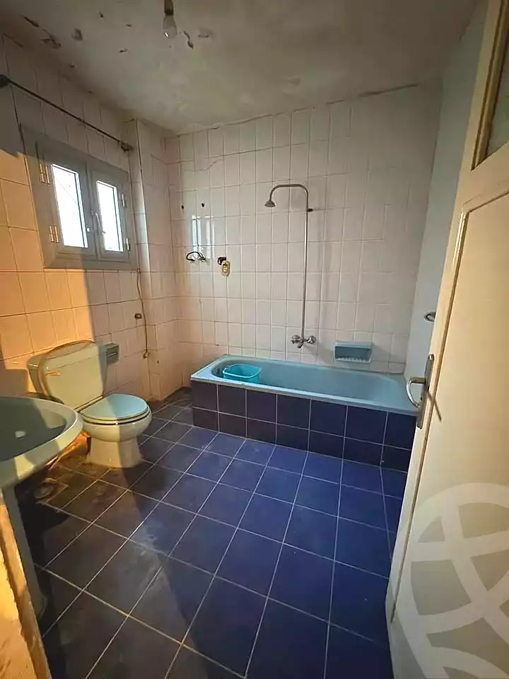 https://aqarmap.com.eg/ar/listing/6719651-for-sale-alexandria-sydy-bshr-sydy-bshr-qbly-hassan-refaat-st