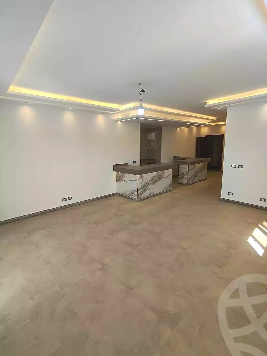 https://aqarmap.com.eg/ar/listing/6719835-for-sale-alexandria-el-asafra-l-sfr-bhry