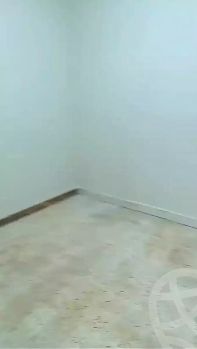 https://aqarmap.com.eg/ar/listing/6720426-for-sale-alexandria-l-jmy-lbytsh-el-hay-st