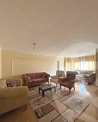 https://aqarmap.com.eg/ar/listing/6720437-for-rent-cairo-el-maadi-autostrad
