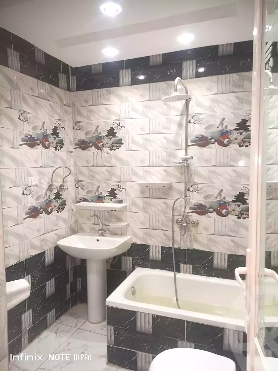 https://aqarmap.com.eg/ar/listing/6720908-for-rent-cairo-helwan-hadayek-helwan-nile-corniche-st
