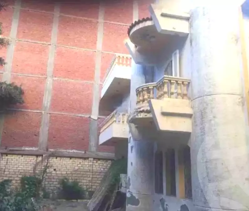 https://aqarmap.com.eg/en/listing/6721022-for-sale-alexandria-l-jmy-el-kilo-21
