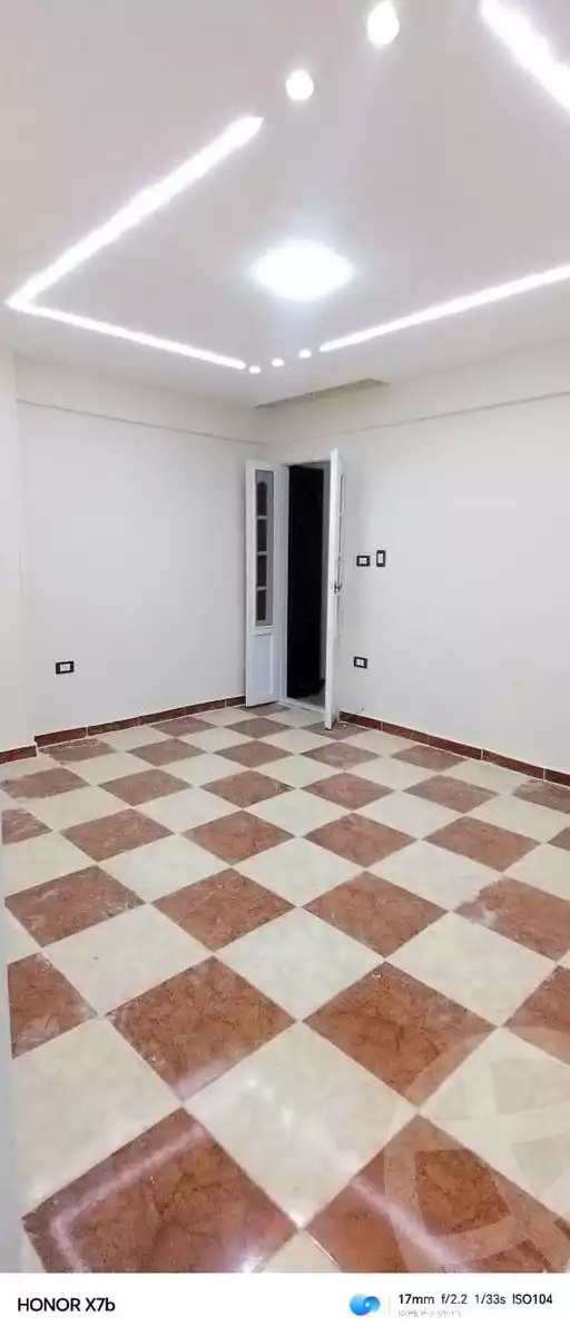 https://aqarmap.com.eg/ar/listing/6722072-for-sale-alexandria-new-miami-el-quds-school-st
