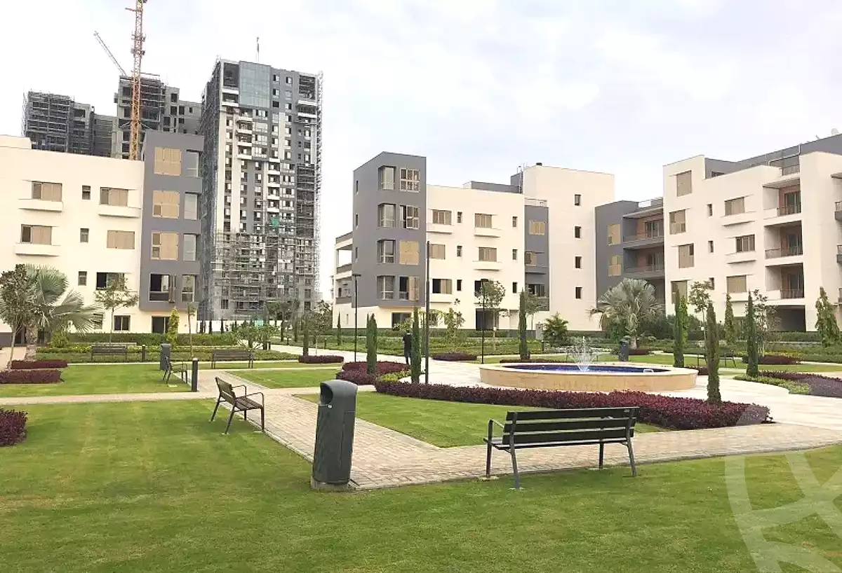 https://aqarmap.com.eg/en/listing/6723254-for-rent-cairo-6th-of-october-compounds-aeon
