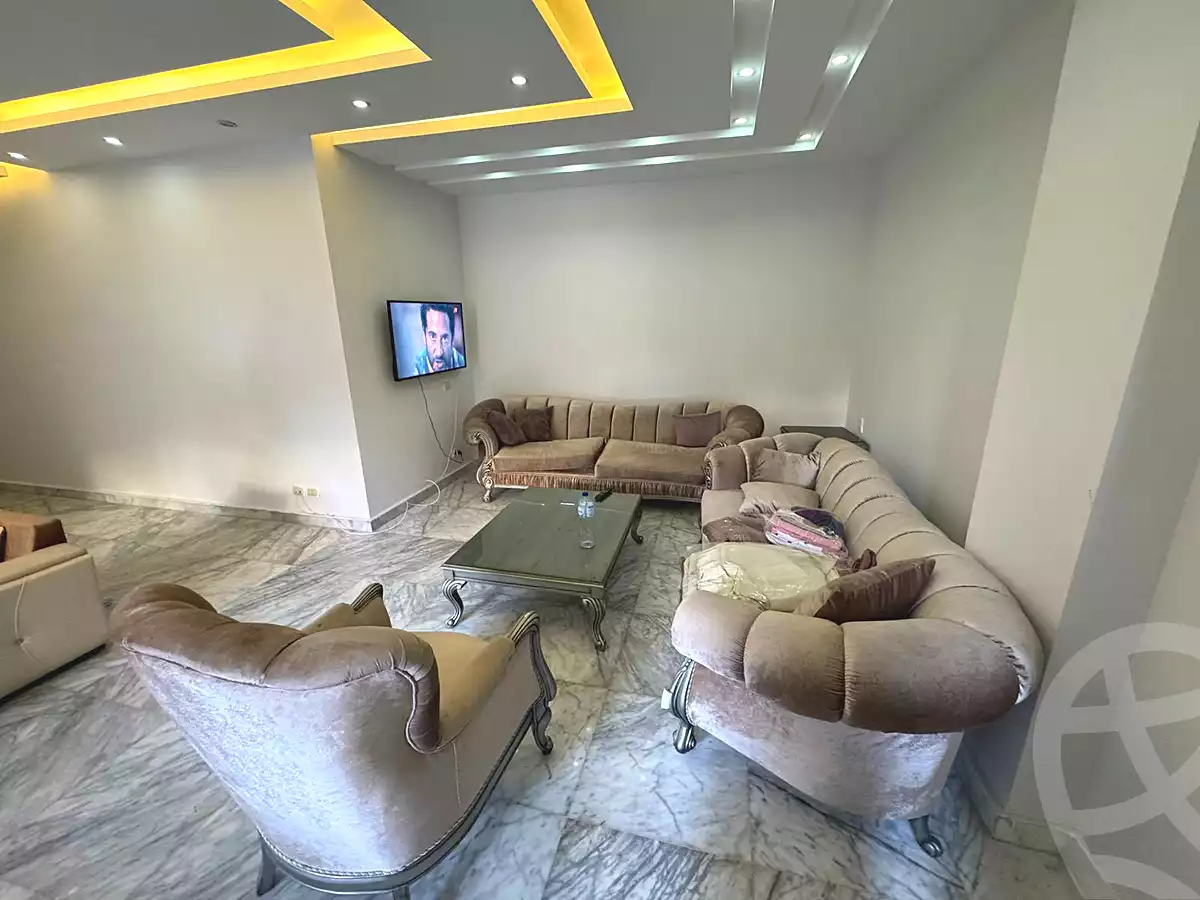 https://aqarmap.com.eg/ar/listing/6723698-for-sale-cairo-el-sheikh-zayed-city-compounds-beverly-hills