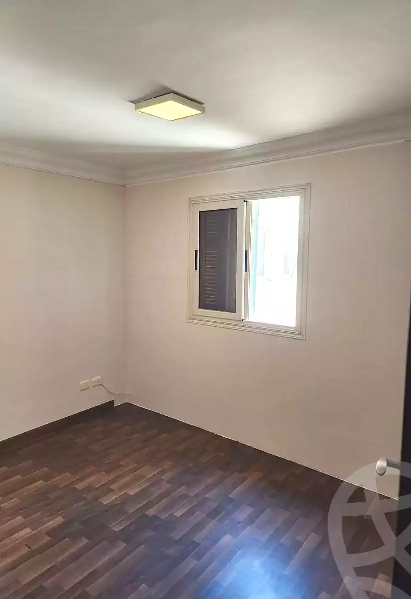 https://aqarmap.com.eg/ar/listing/6724129-for-sale-alexandria-moharram-bey