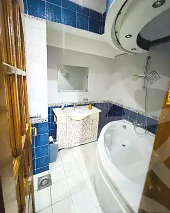 https://aqarmap.com.eg/ar/listing/6724294-for-rent-cairo-el-maadi-tryq-msr-hlwn-lzr-y